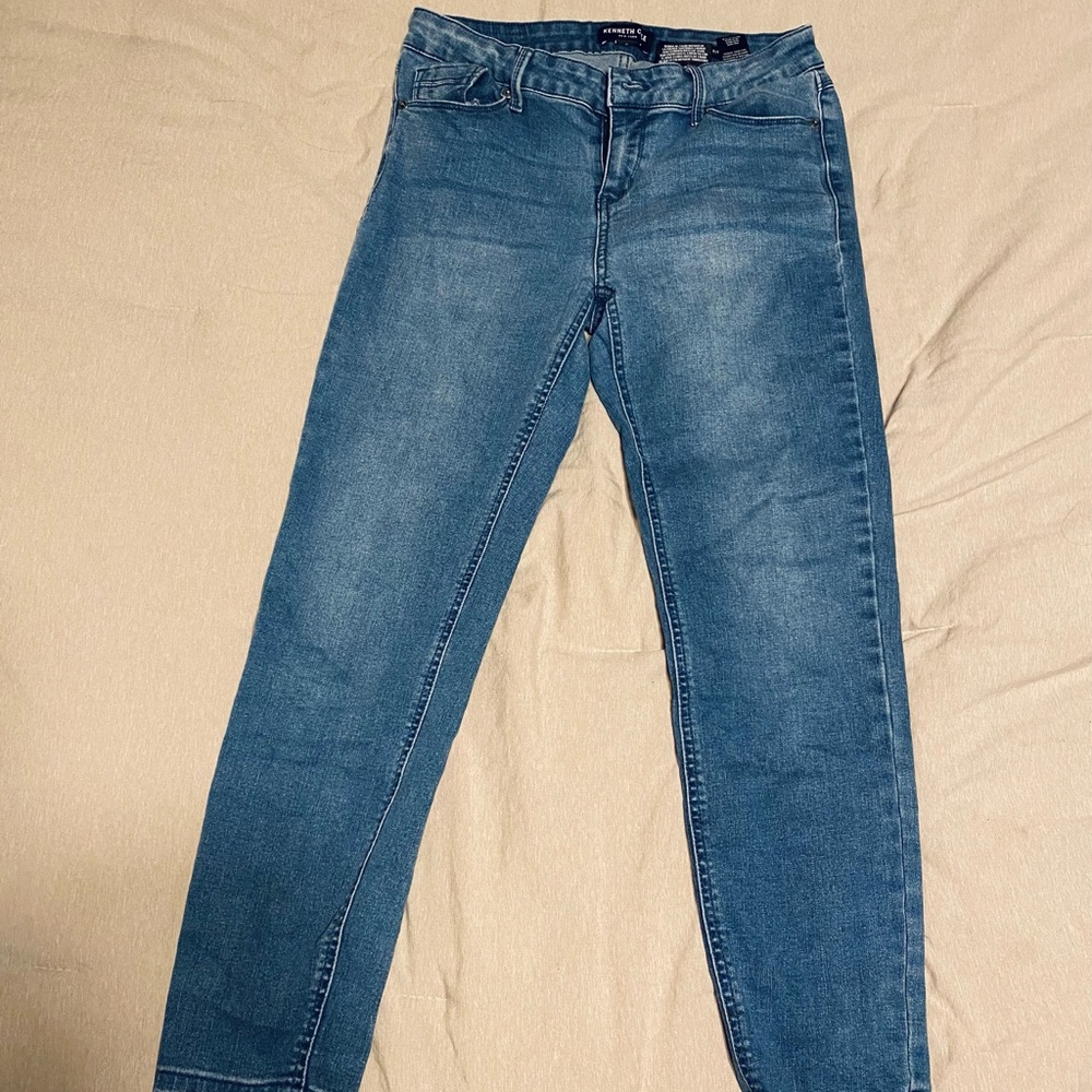 KENNETH COLE// skinny jeans// blue
